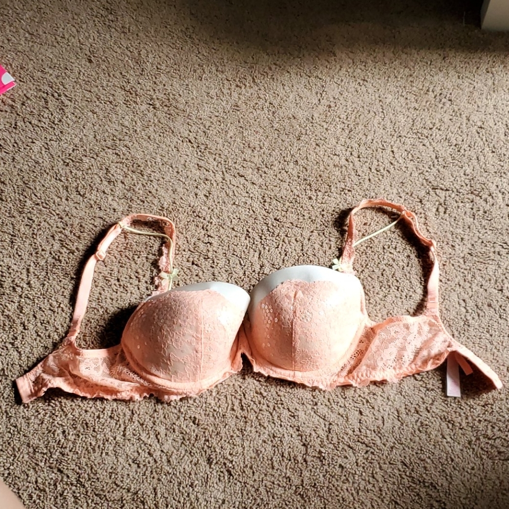 Coral flirty bra